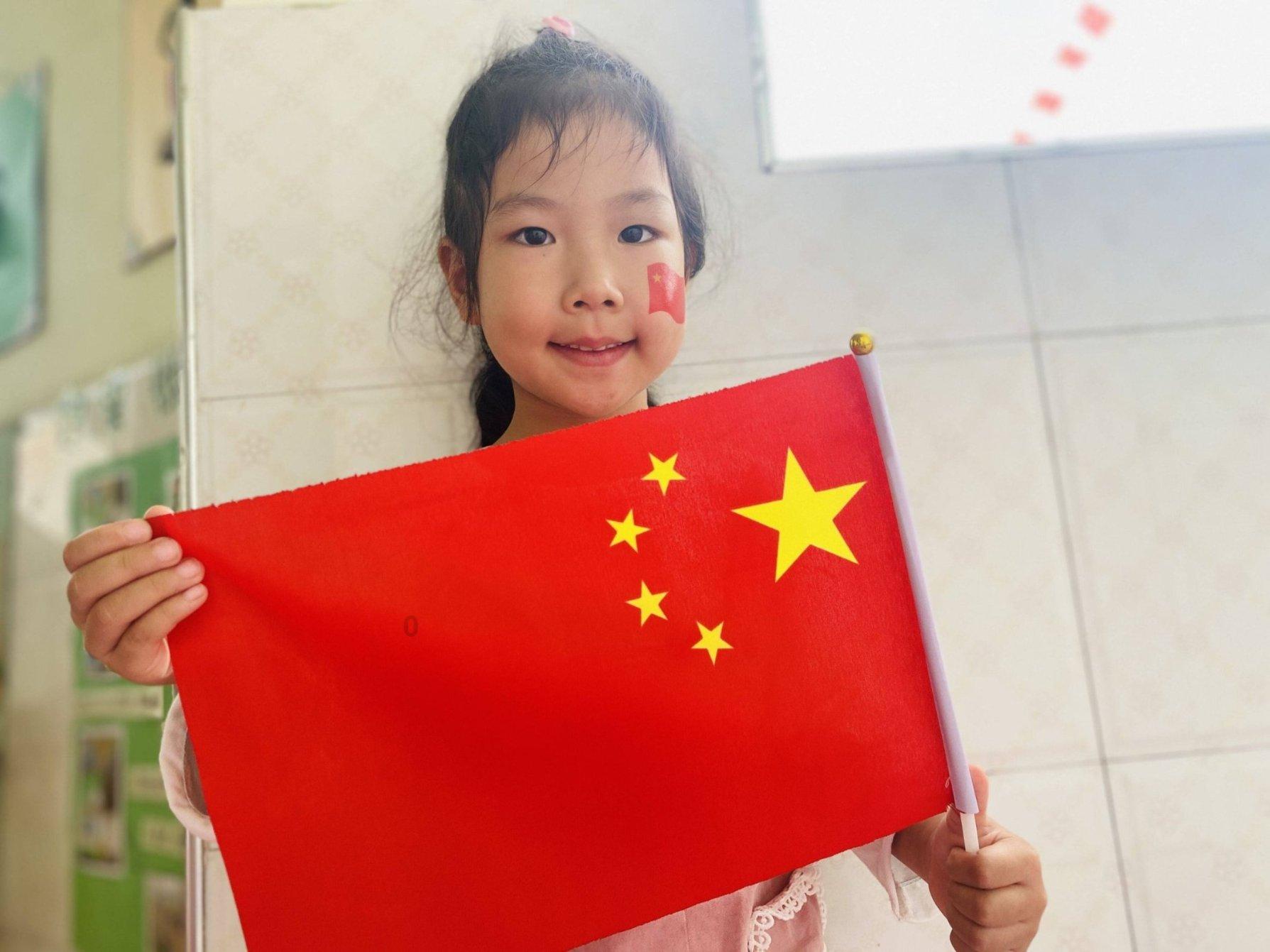 五彩鹦鹉救援